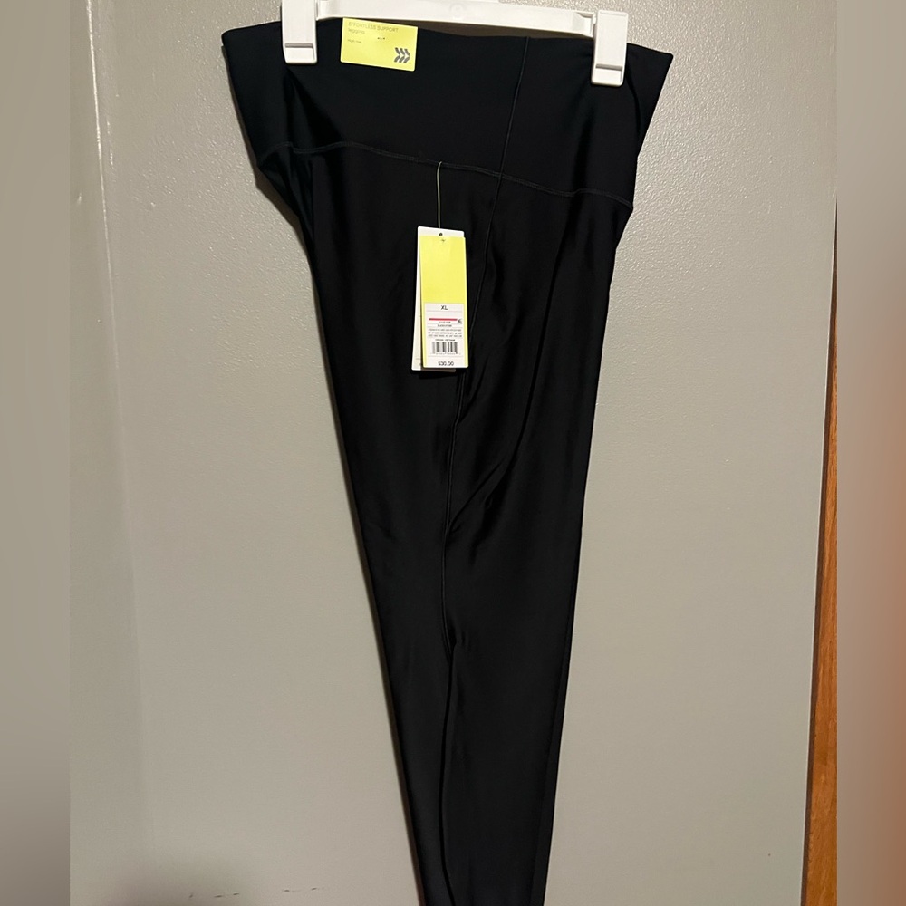 NEW!!! Women’s ALL IN MOTION Black Leggings with Supportive Waistband Size XL
